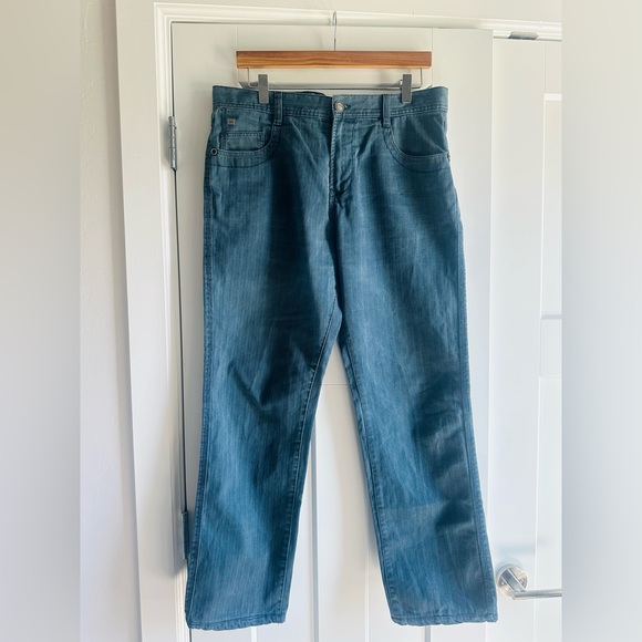 Set of Two Mantaray Regular Jeans - Picture 6 of 14